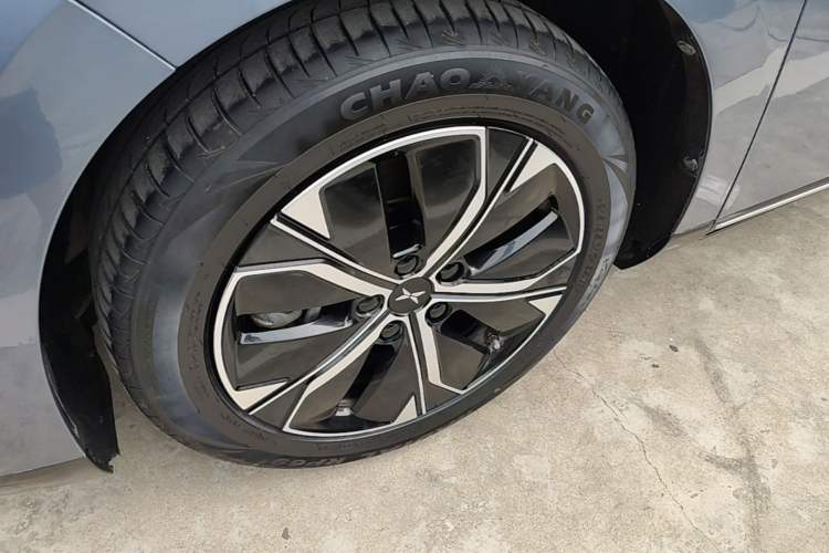 Used XPeng P5 2022 510E Exterior 4