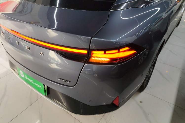 Used XPeng P5 2022 460P Exterior 6