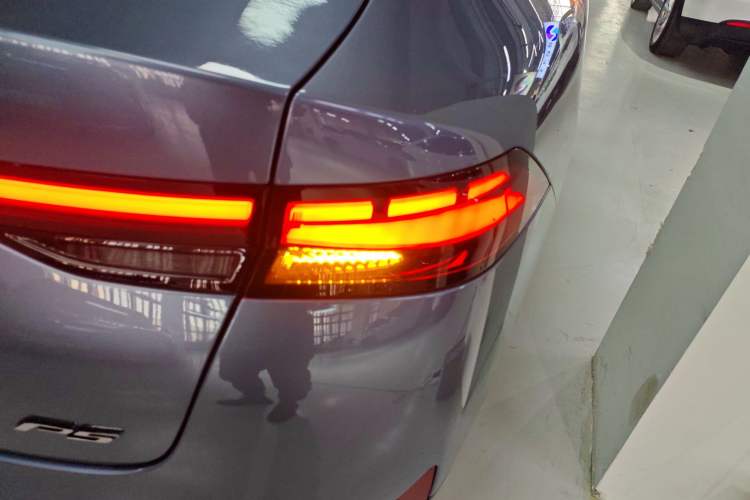 Used XPeng P5 2022 460E+ Exterior 6
