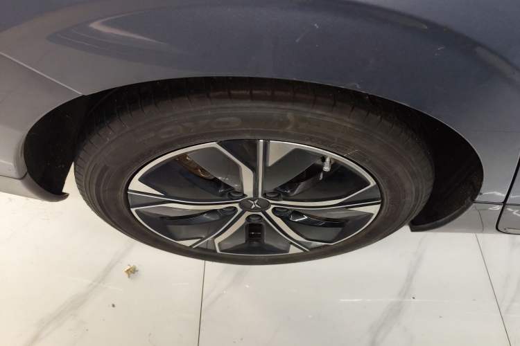 Used XPeng P5 2022 460P Exterior 8