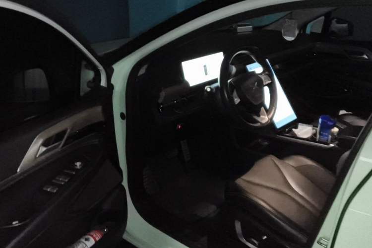 Used XPeng P5 2022 460P Interior 3