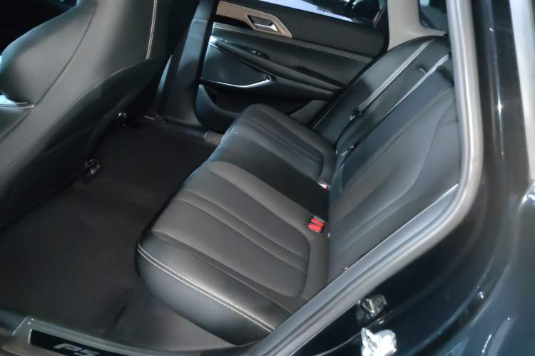 Used XPeng P5 2022 460E+ Interior 4