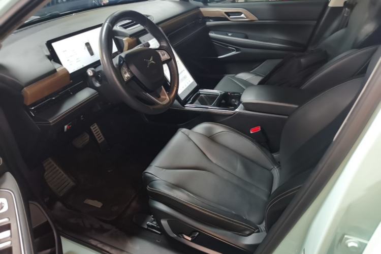 Used XPeng P5 2022 550E Left Front Seat