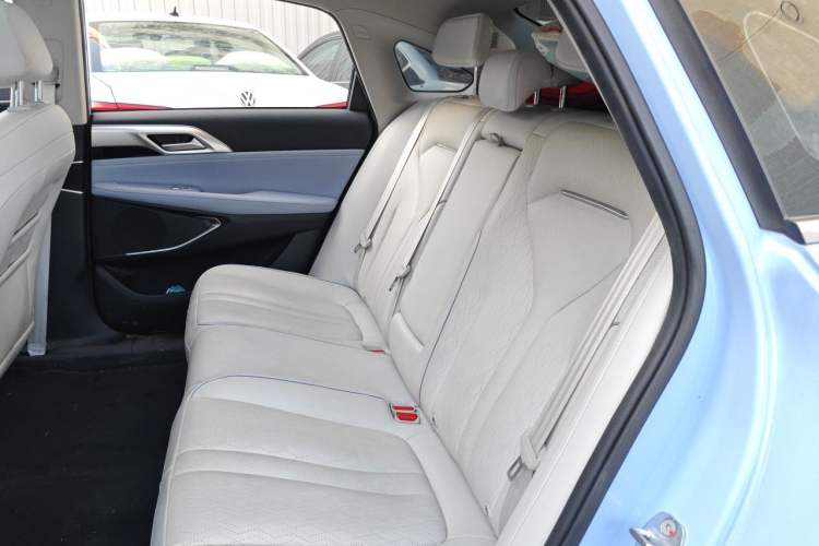 Used XPeng P5 2022 550E Left Rear Seat
