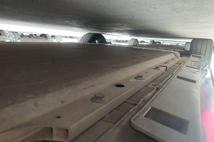 Used XPeng P5 2022 510E Left Side Sill