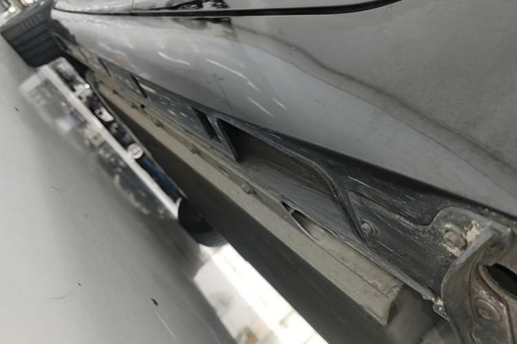 Used XPeng P5 2022 460E+ Left Side Sill