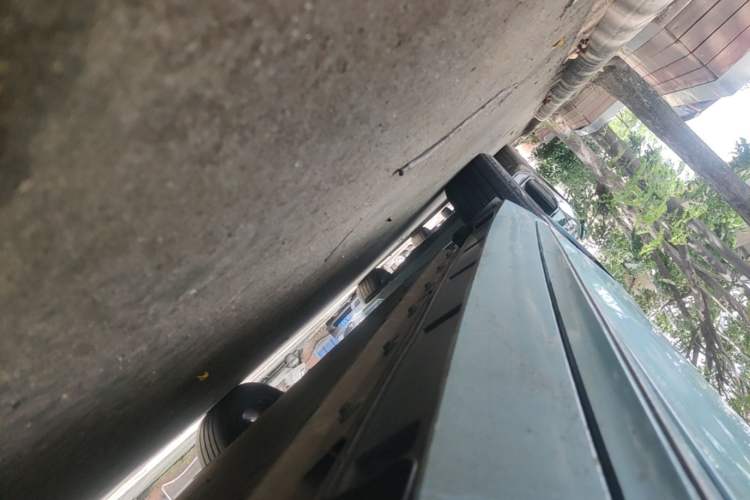 Used XPeng P5 2022 550E Right Side Sill