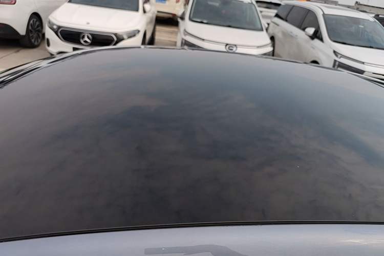 Used XPeng P5 2022 510E Roof
