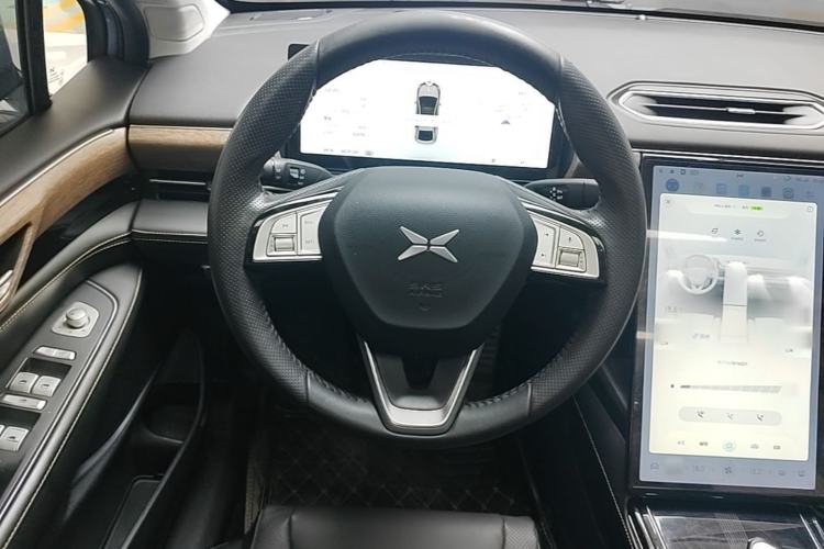 Used XPeng P5 2022 460E+ Steering Wheel