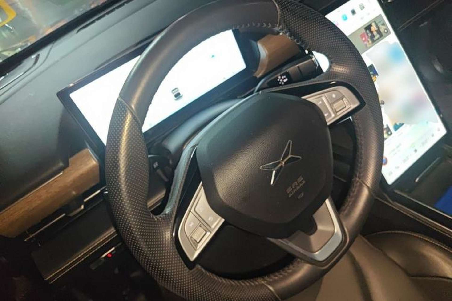Used XPeng P5 2022 550P Steering Wheel