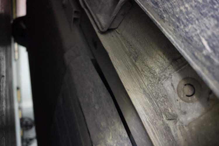 Used XPeng P5 2022 550E Chassis Front Right