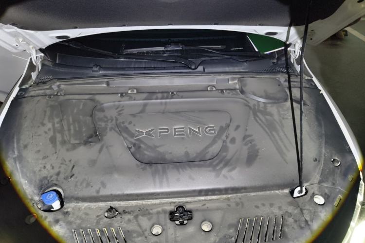 Used XPeng P5 2022 550E Engine Bay