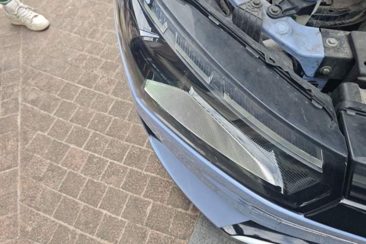 Used XPeng P5 2022 460E Right Front Headlight