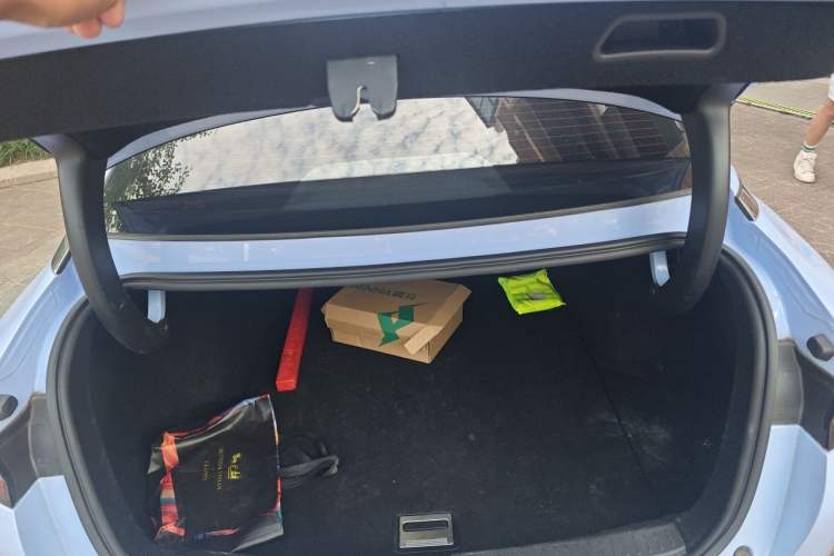 Used XPeng P5 2022 460E Trunk