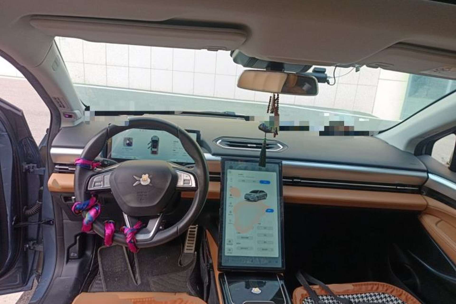 Used XPeng P5 2022 460E+ Center Console