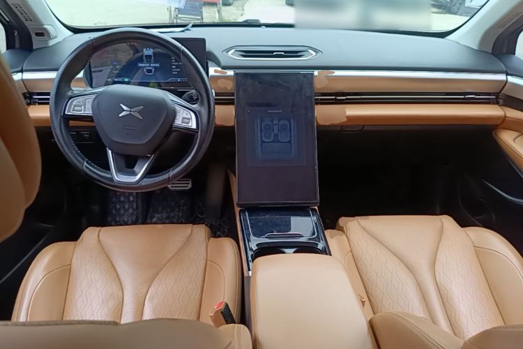 Used XPeng P5 2022 600P Center Console