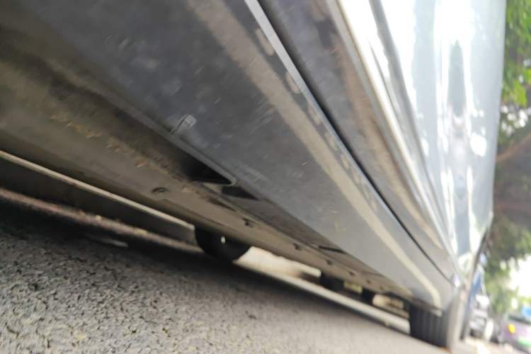 Used XPeng P5 2022 460E+ Chassis Front Left