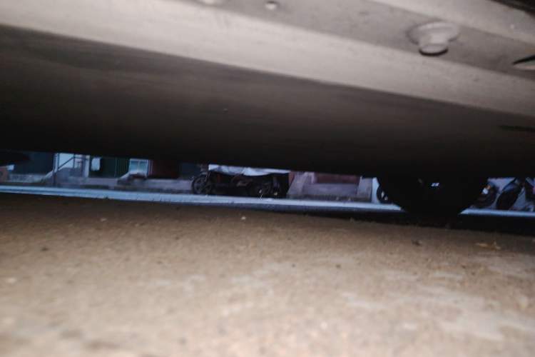 Used XPeng P5 2022 460E+ Chassis Front Left