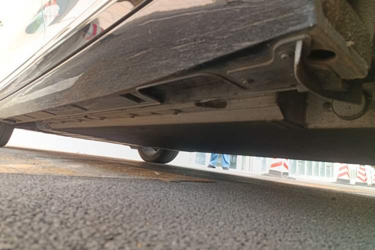 Used XPeng P5 2022 460E+ Chassis Rear Left