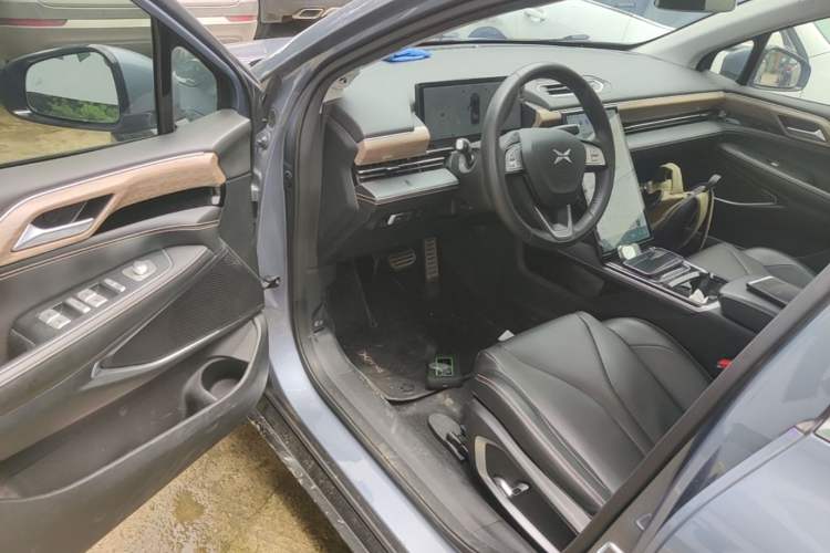 Used XPeng P5 2022 460E+ Driver Seat