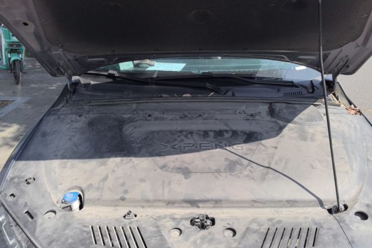 Used XPeng P5 2022 600P Engine Bay