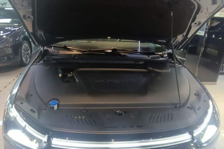 Used XPeng P5 2022 600P Engine Bay