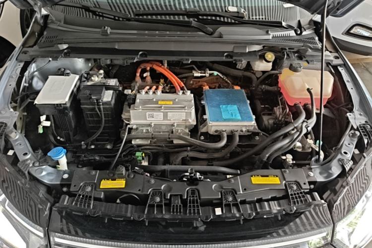 Used XPeng P5 2022 550E Engine Bay