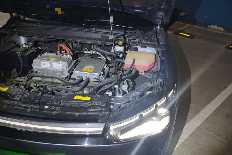 Used XPeng P5 2022 550E Engine Bay Left