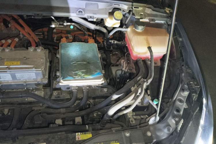 Used XPeng P5 2022 460E+ Engine Bay Left