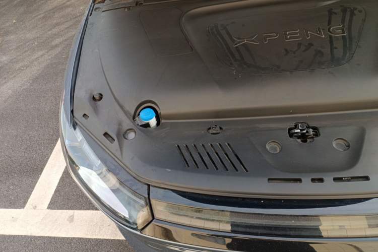 Used XPeng P5 2022 460E+ Engine Bay Right