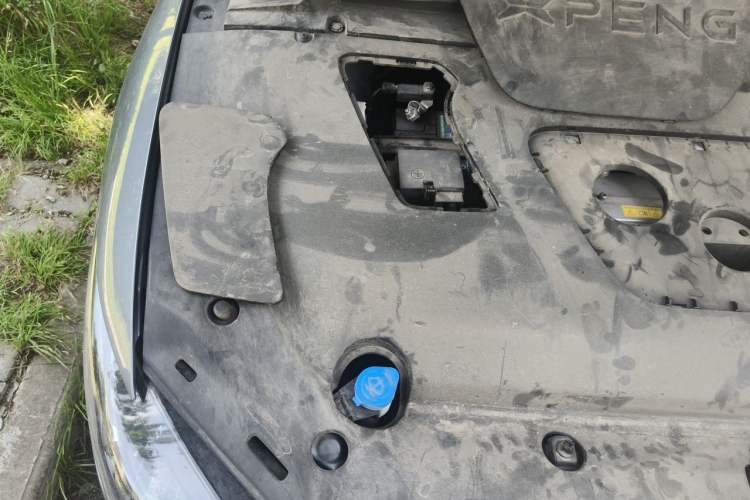 Used XPeng P5 2022 550P Engine Bay Right