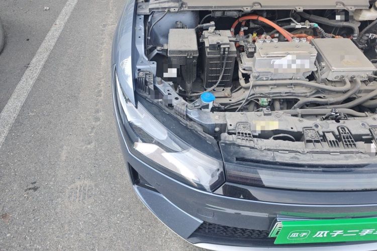 Used XPeng P5 2022 550E Engine Bay Right