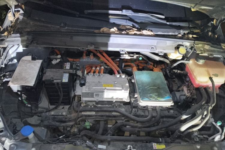 Used XPeng P5 2022 460E+ Engine Bay