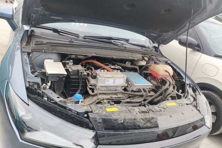 Used XPeng P5 2022 600P Engine Bay