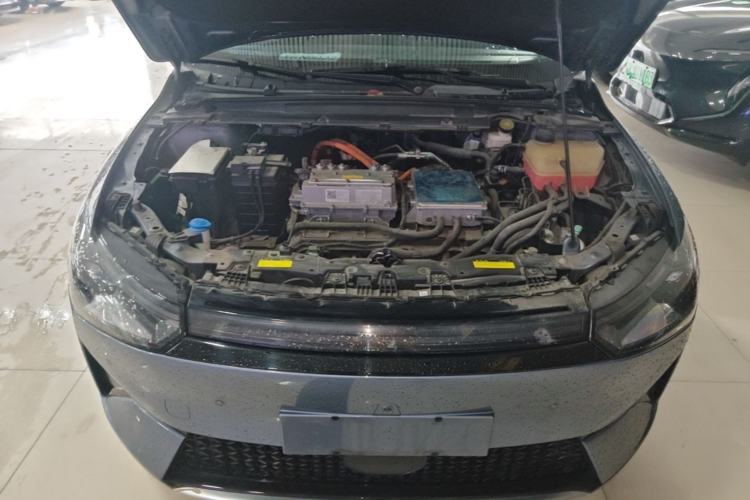 Used XPeng P5 2022 460E+ Engine Bay