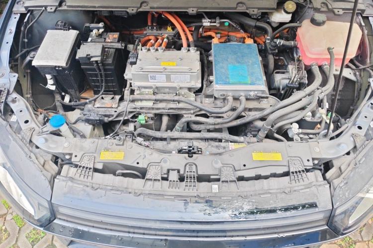 Used XPeng P5 2022 550E Engine Bay
