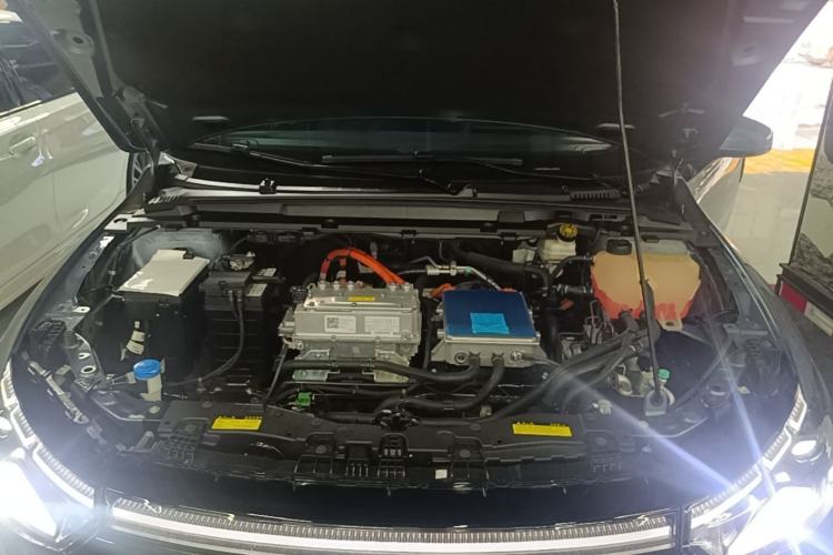 Used XPeng P5 2022 550E Engine Bay