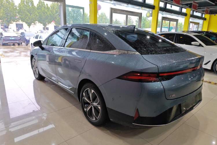 Used XPeng P5 2022 550E Exterior 3