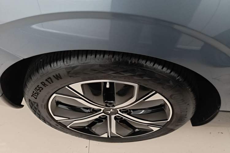 Used XPeng P5 2022 550E Exterior 5