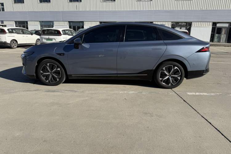 Used XPeng P5 2022 550E Exterior 5