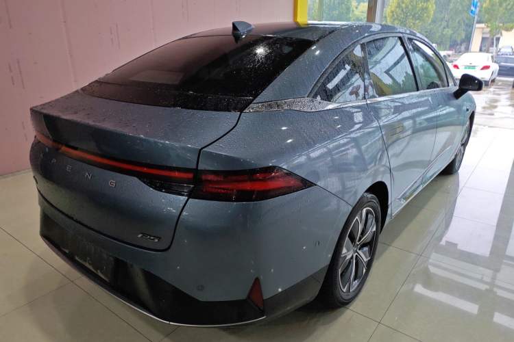 Used XPeng P5 2022 550E Exterior 5