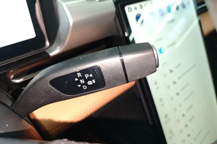 Used XPeng P5 2022 460E+ Gear Lever