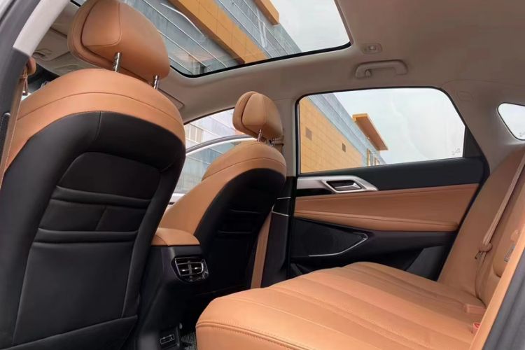 Used XPeng P5 2022 550P Interior 2