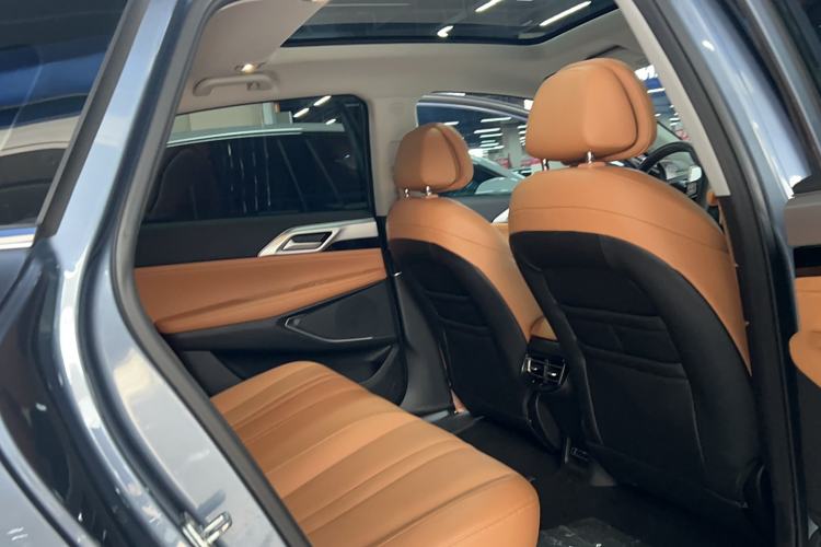 Used XPeng P5 2022 550E Interior 4