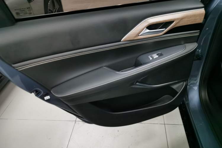 Used XPeng P5 2022 460E+ Interior 5