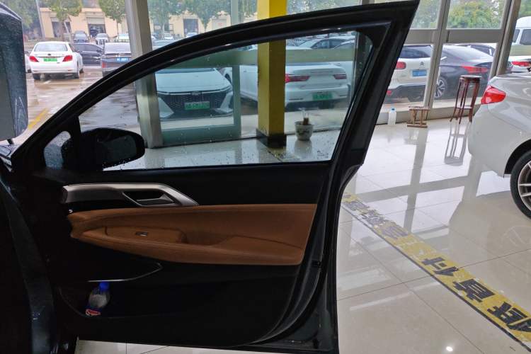 Used XPeng P5 2022 550E Interior 5