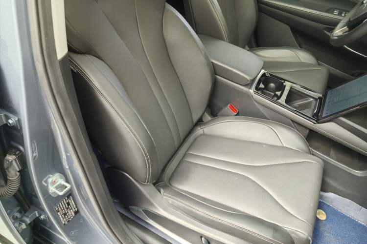 Used XPeng P5 2022 460P Interior 9