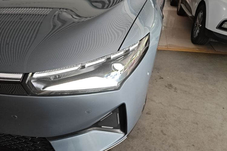 Used XPeng P5 2022 550E Left Front Headlight