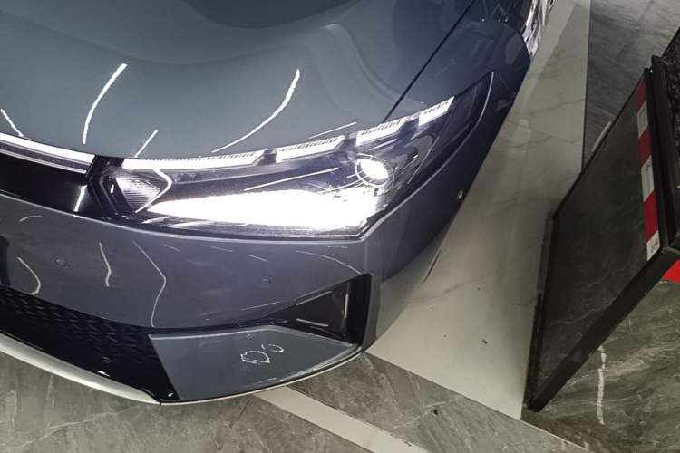 Used XPeng P5 2022 550E Left Front Headlight