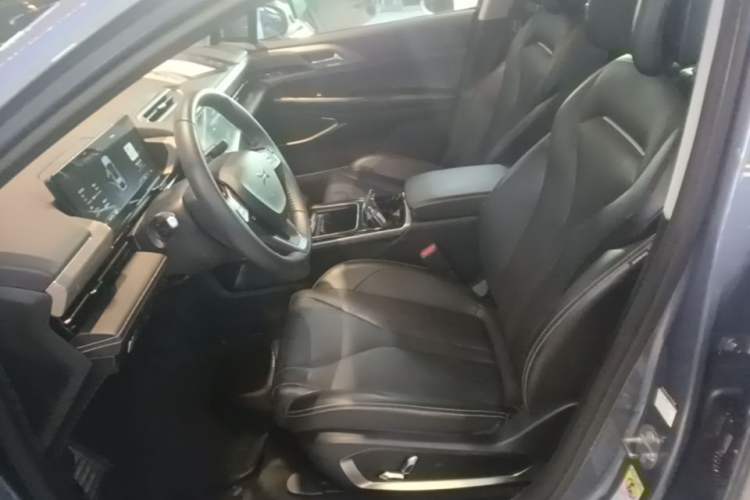 Used XPeng P5 2022 600P Left Front Seat